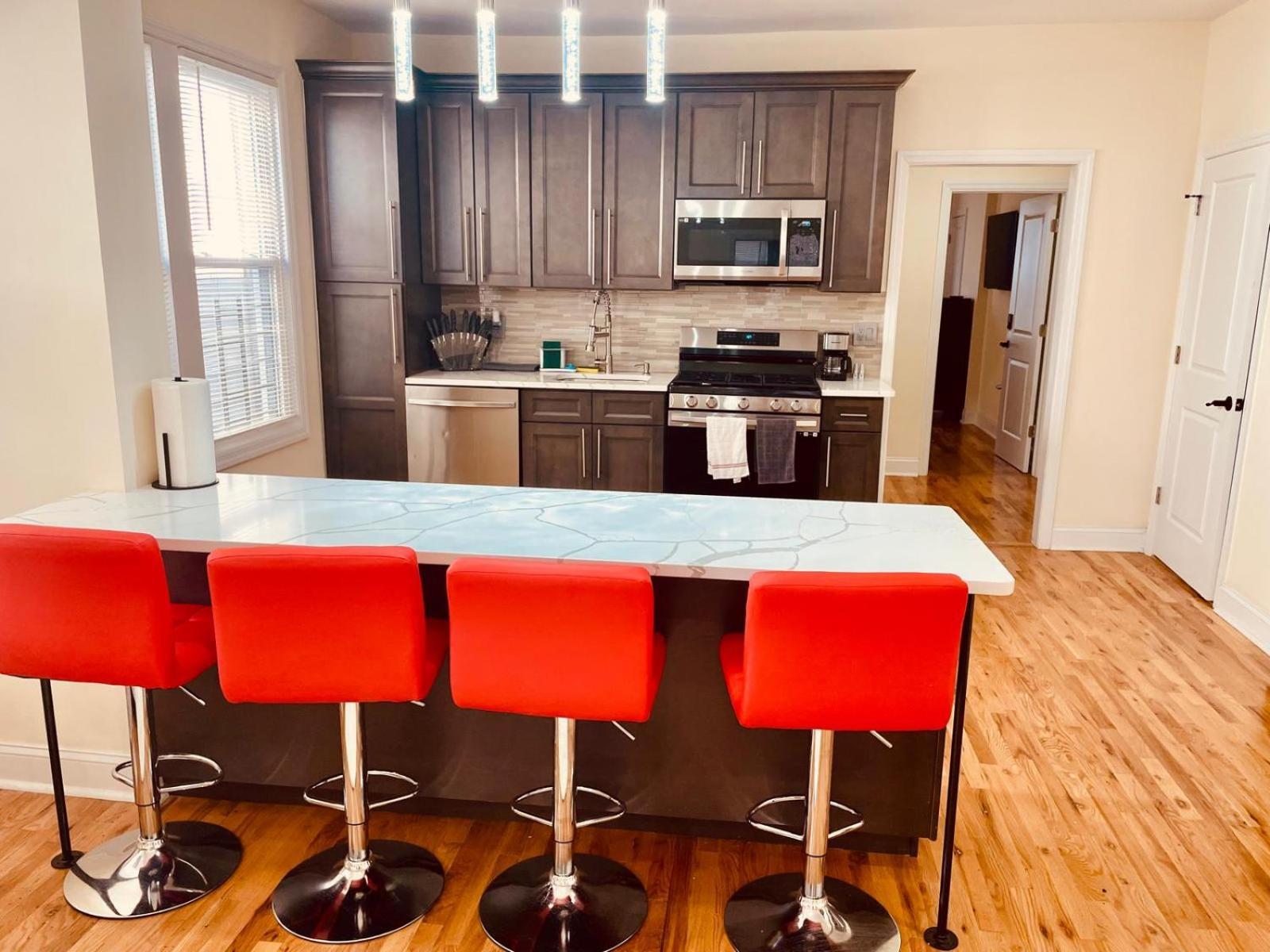 Ooohlala! 2 Beds And 2 Full Baths W/Free Parking Appartement Newark Buitenkant foto