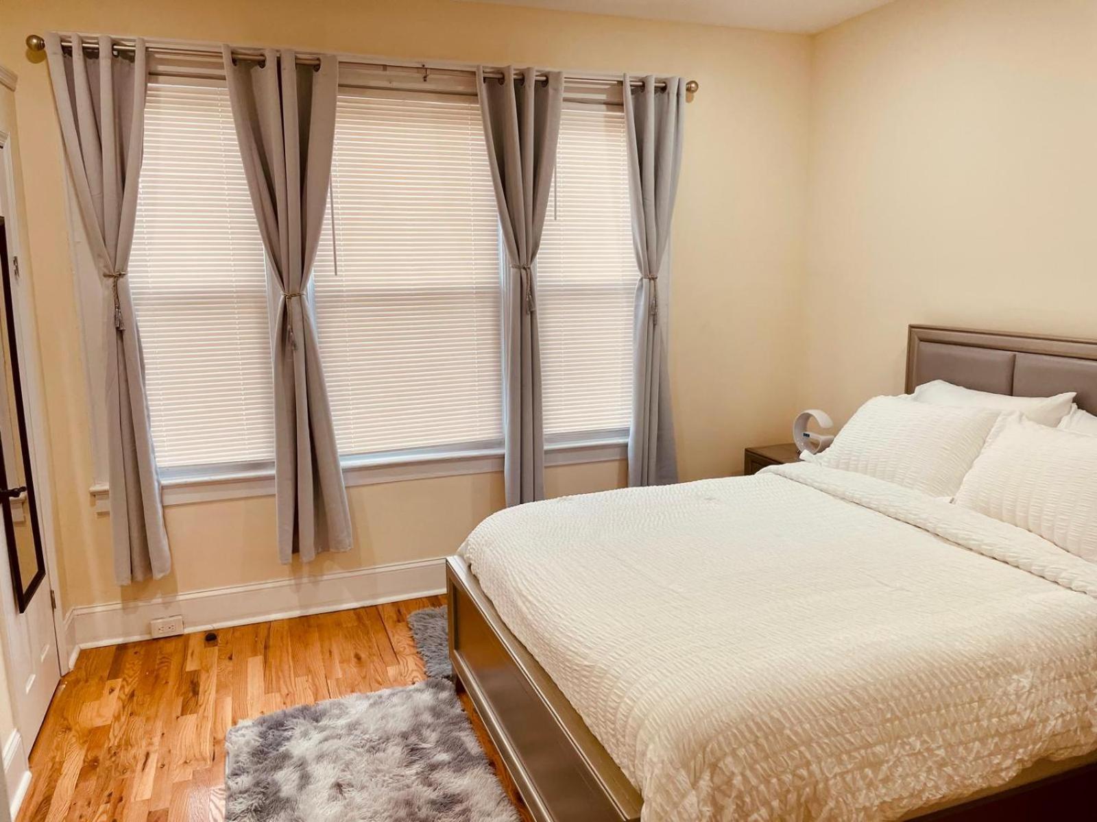 Ooohlala! 2 Beds And 2 Full Baths W/Free Parking Appartement Newark Buitenkant foto