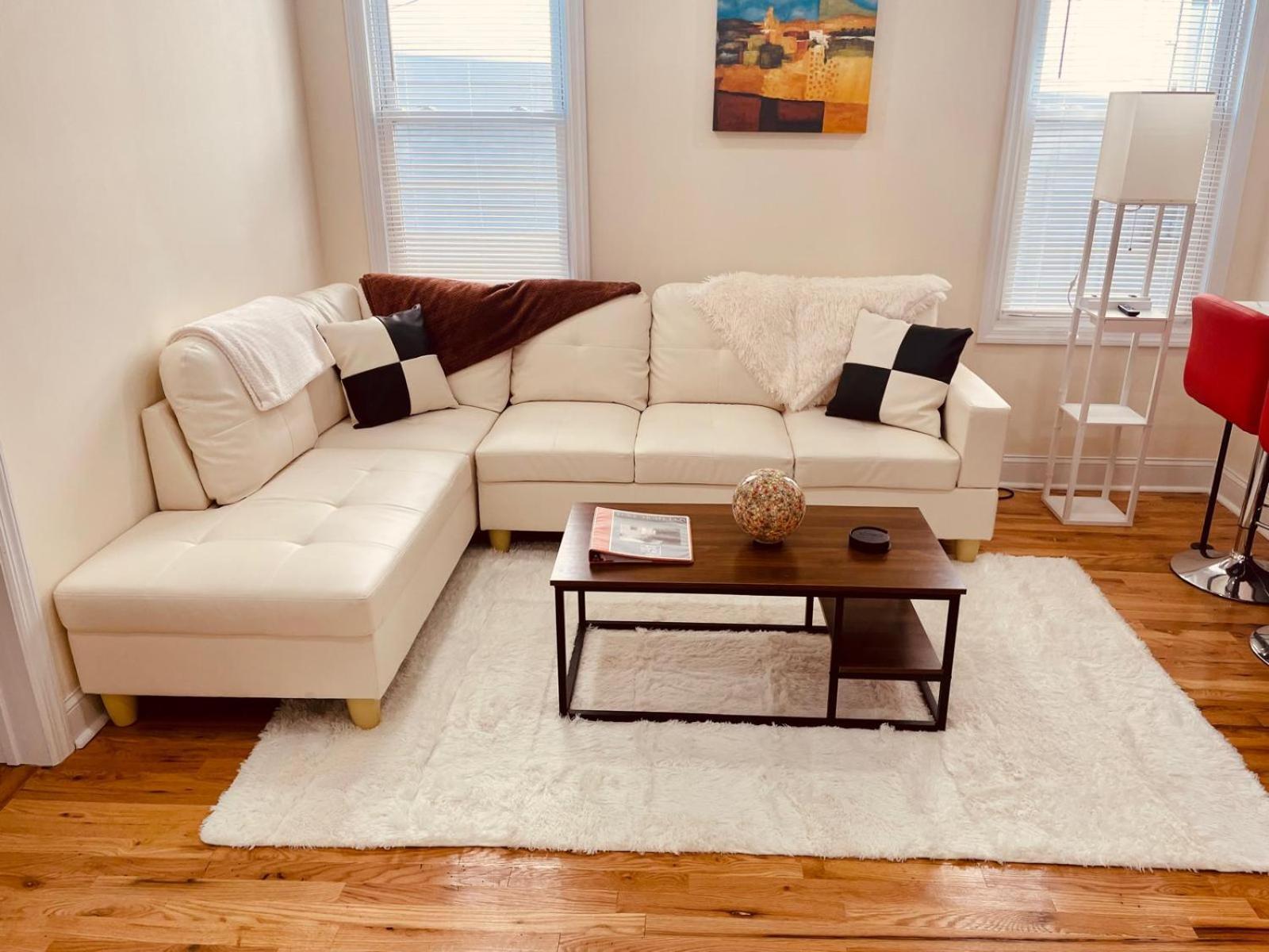 Ooohlala! 2 Beds And 2 Full Baths W/Free Parking Appartement Newark Buitenkant foto