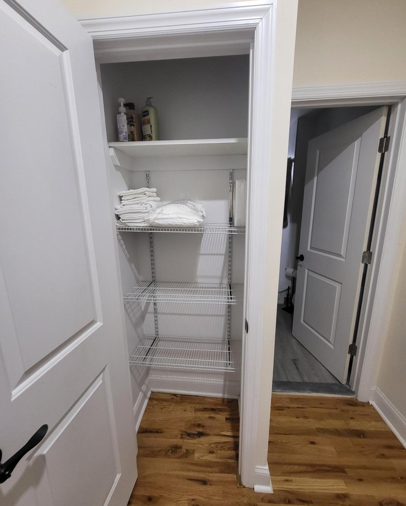 Ooohlala! 2 Beds And 2 Full Baths W/Free Parking Appartement Newark Buitenkant foto